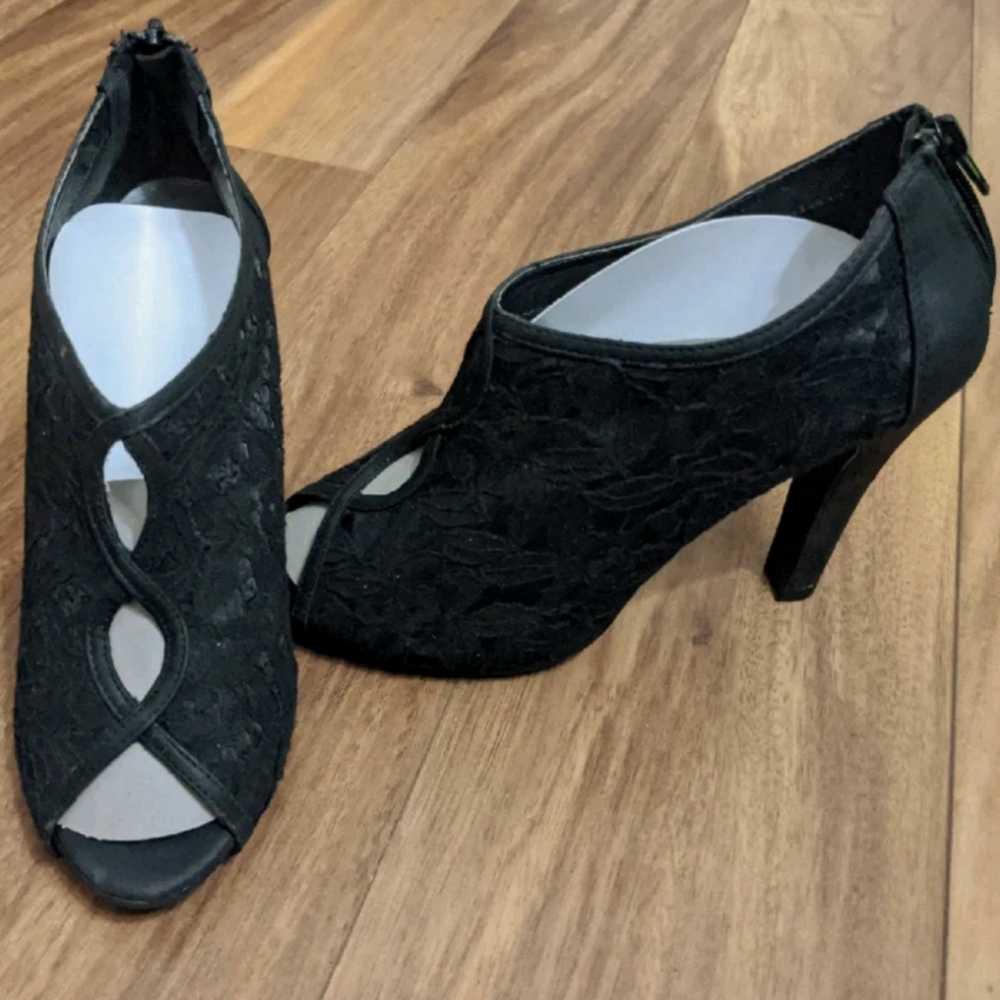Maurices black lace open toe heels